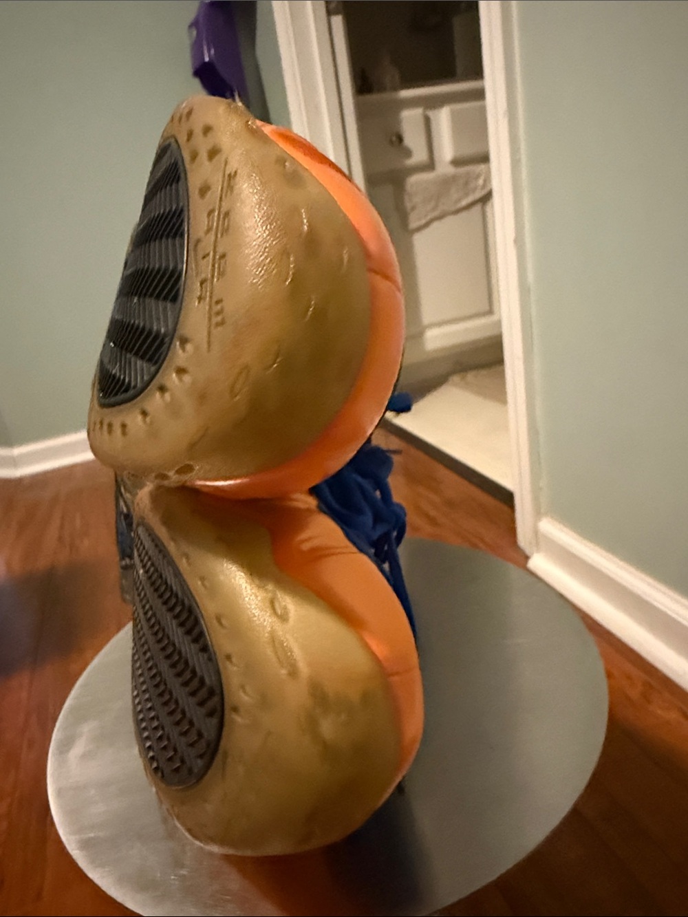 Nike MEN Orange and Blue Foamposite-Style Sneakers-NEW YORK KNICKS CHAMPS COLORS - Picture 14 of 16